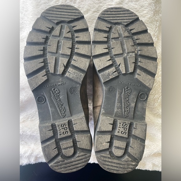 Blundstone Rustic Brown Leather Boots - Picture 5 of 8